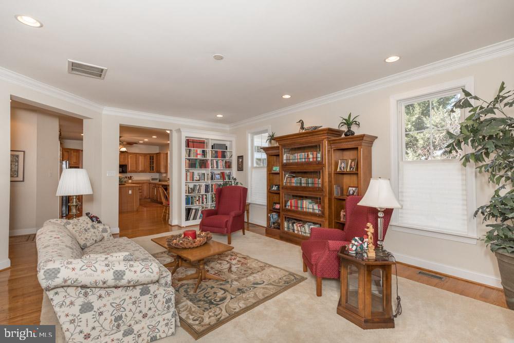 151 Harvest Ridge Drive Winchester, VA 22601 - Photo 8 of 33