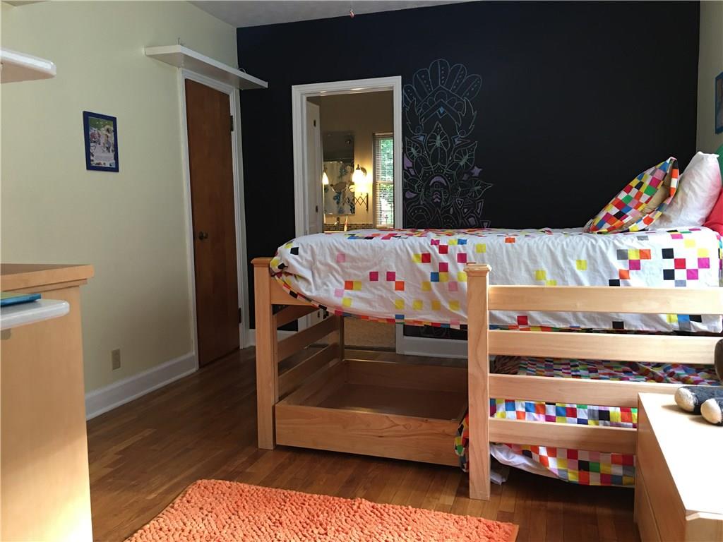 6464 Dean Road Indianapolis, IN 46220 - Photo 23 of 24 Gallery Image 23
