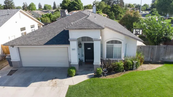 $429,900 | 5491 West Roberts Avenue, Fresno, CA 93722