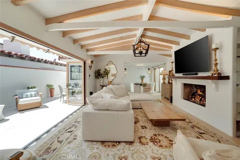 $13,995 | 106 Via Cordova, Newport Beach, CA 92663