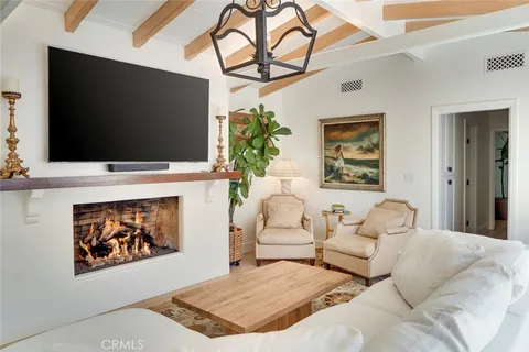 $13,995 | 106 Via Cordova, Newport Beach, CA 92663