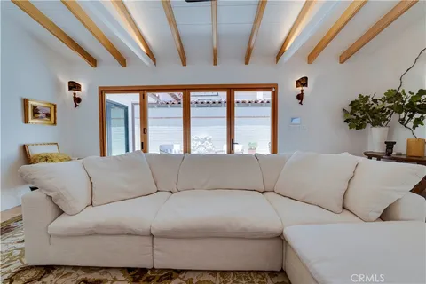 $13,995 | 106 Via Cordova, Newport Beach, CA 92663