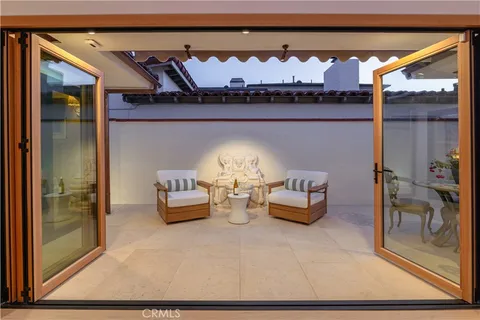 $13,995 | 106 Via Cordova, Newport Beach, CA 92663