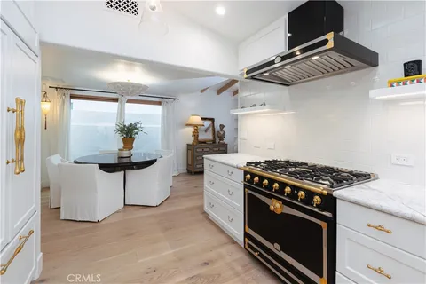 $13,995 | 106 Via Cordova, Newport Beach, CA 92663