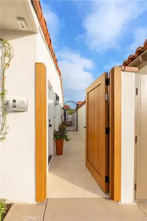 $13,995 | 106 Via Cordova, Newport Beach, CA 92663