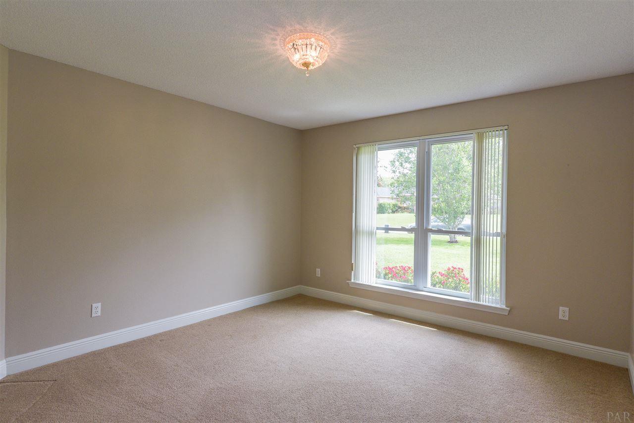3048 Red Fern Road Cantonment, FL 32533 - Photo 4 of 47 Gallery Image 4