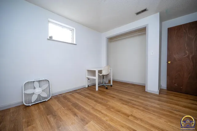 $210,000 | 2504 Southwest Kingsrow Road, Topeka, KS 66614