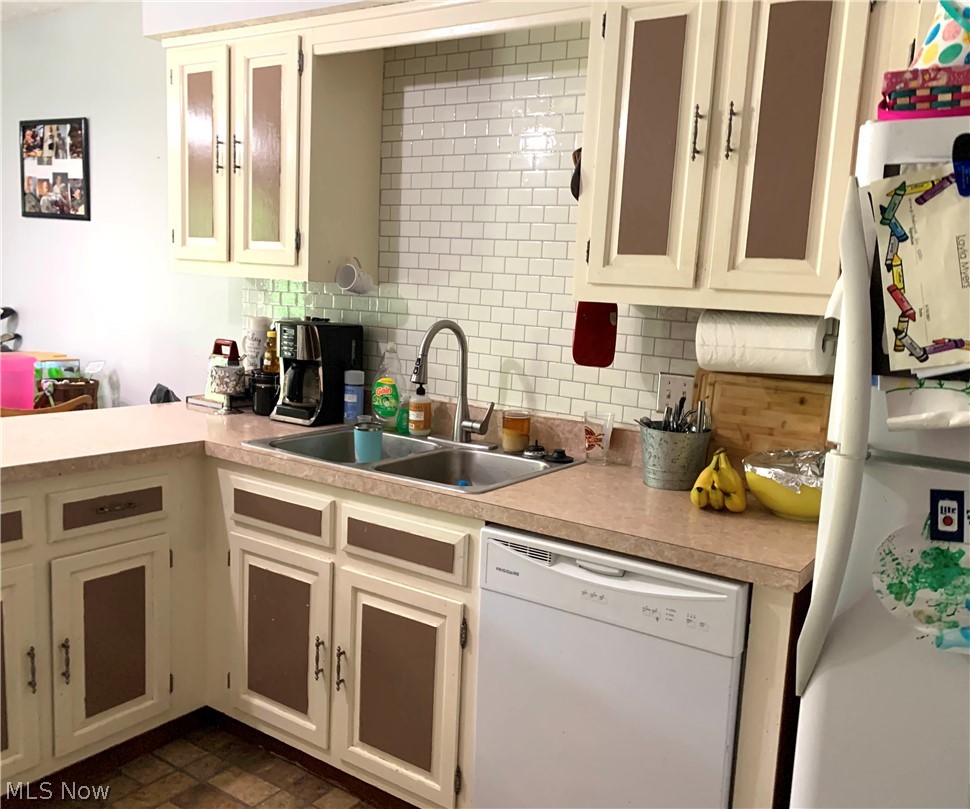 2500 Cleveland Road, Unit 402 Wooster, OH 44691 - Photo 2 of 10 Gallery Image 2