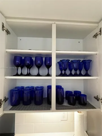 $515,000 | 6917 Collins Avenue, Unit 1008, Miami Beach, FL 33141