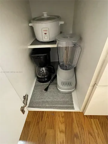 $515,000 | 6917 Collins Avenue, Unit 1008, Miami Beach, FL 33141