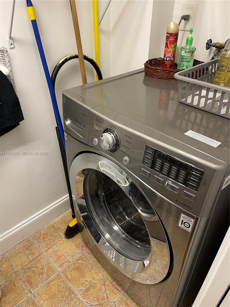 6917 Collins Avenue, Unit 1008 Miami Beach, FL 33141 - Photo 10 of 64