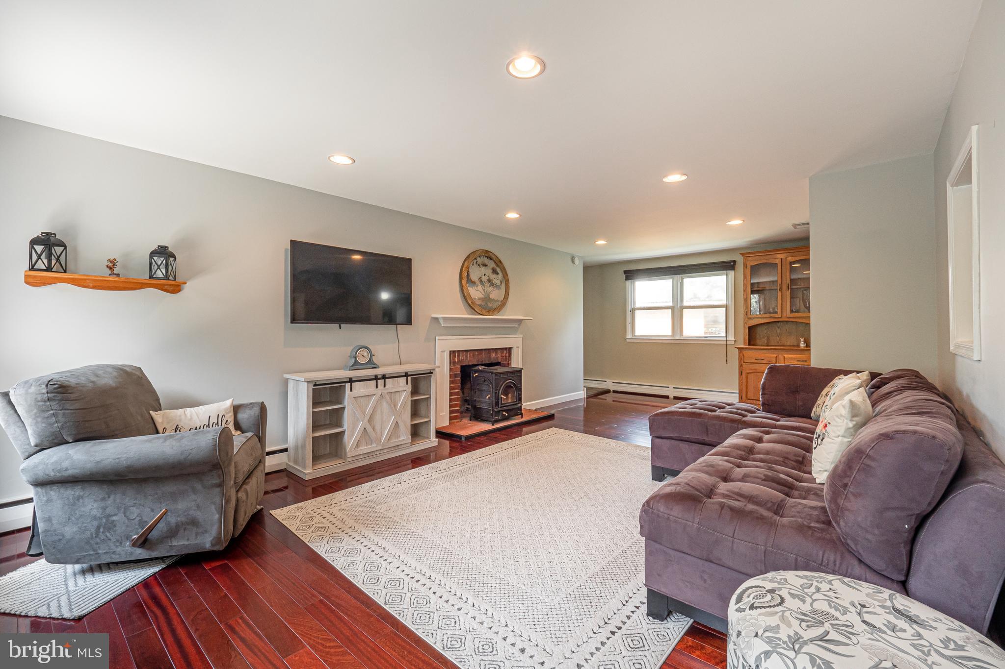 87 Conestoga Road Malvern, PA 19355 - Photo 10 of 51 Gallery Image 10