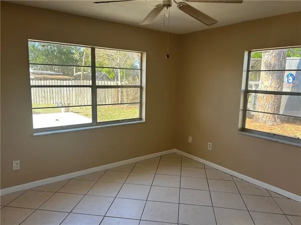 $2,200 | 558 Fleming Street, Sebastian, FL 32958