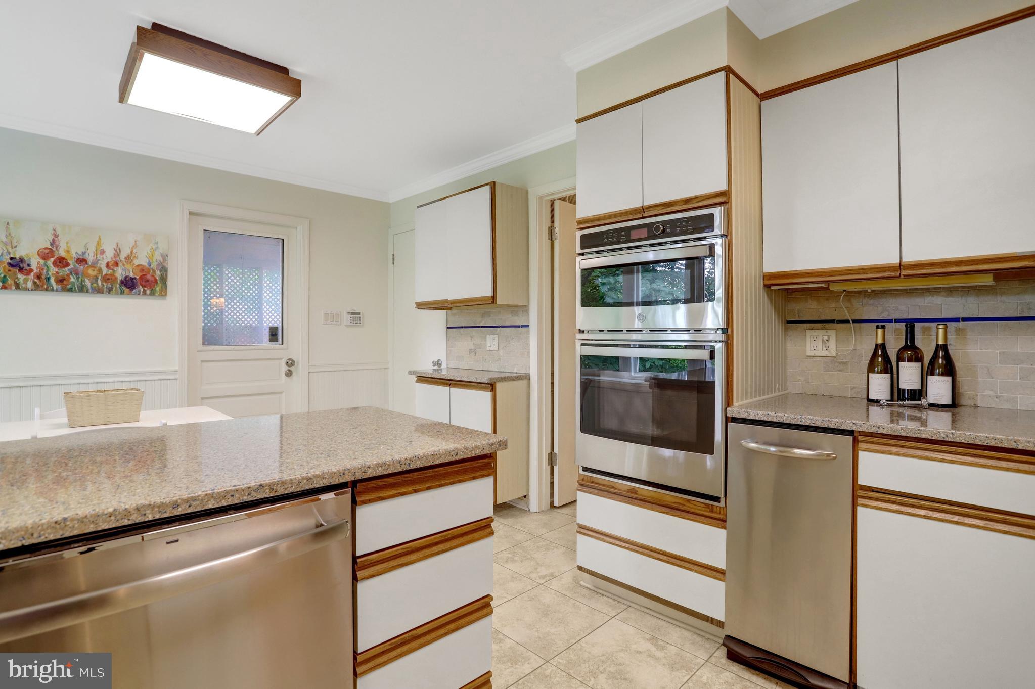 8447 Thames Street Springfield, VA 22151 - Photo 16 of 46