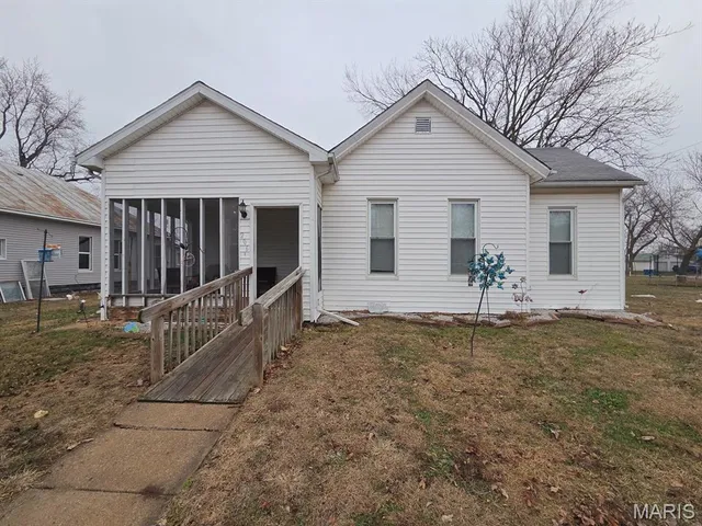 $139,000 | 206 South 5th Street, Canton, MO 63435