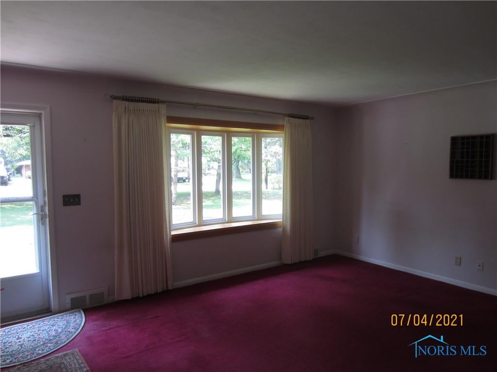 5446 Rowland Road Toledo, OH 43613 - Photo 9 of 30 Gallery Image 9