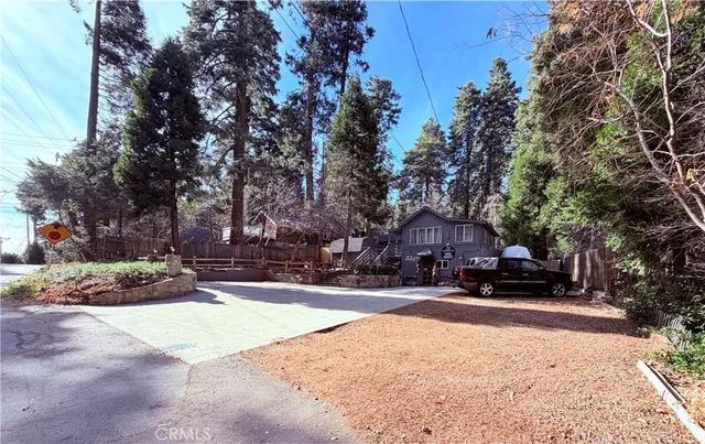 $499,000 | 926 Kuffel Canyon Road, Lake Arrowhead, CA 92385
