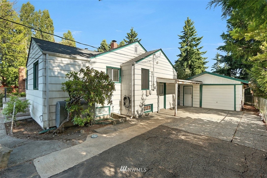 843 Southwest 116th Street Seattle, WA 98146 - Photo 21 of 21 Gallery Image 21