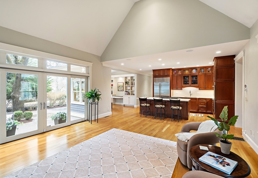 8 Dane Road Lexington, MA 02421 - Photo 9 of 42 Gallery Image 9