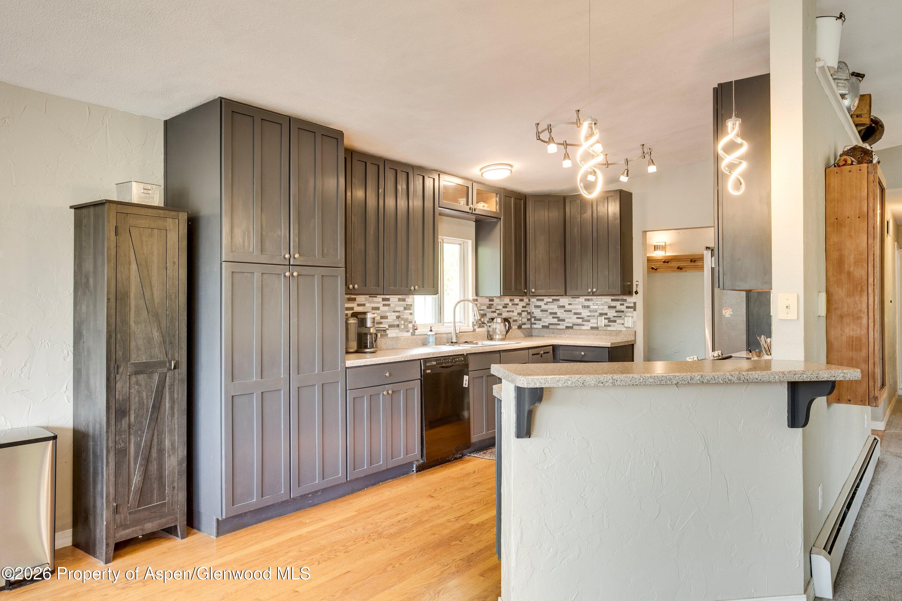 2218 Saddlehorn Road Grand Junction, CO 81507 - Photo 14 of 47 38-2218_Saddlehorn_Rd_Kitchen-4