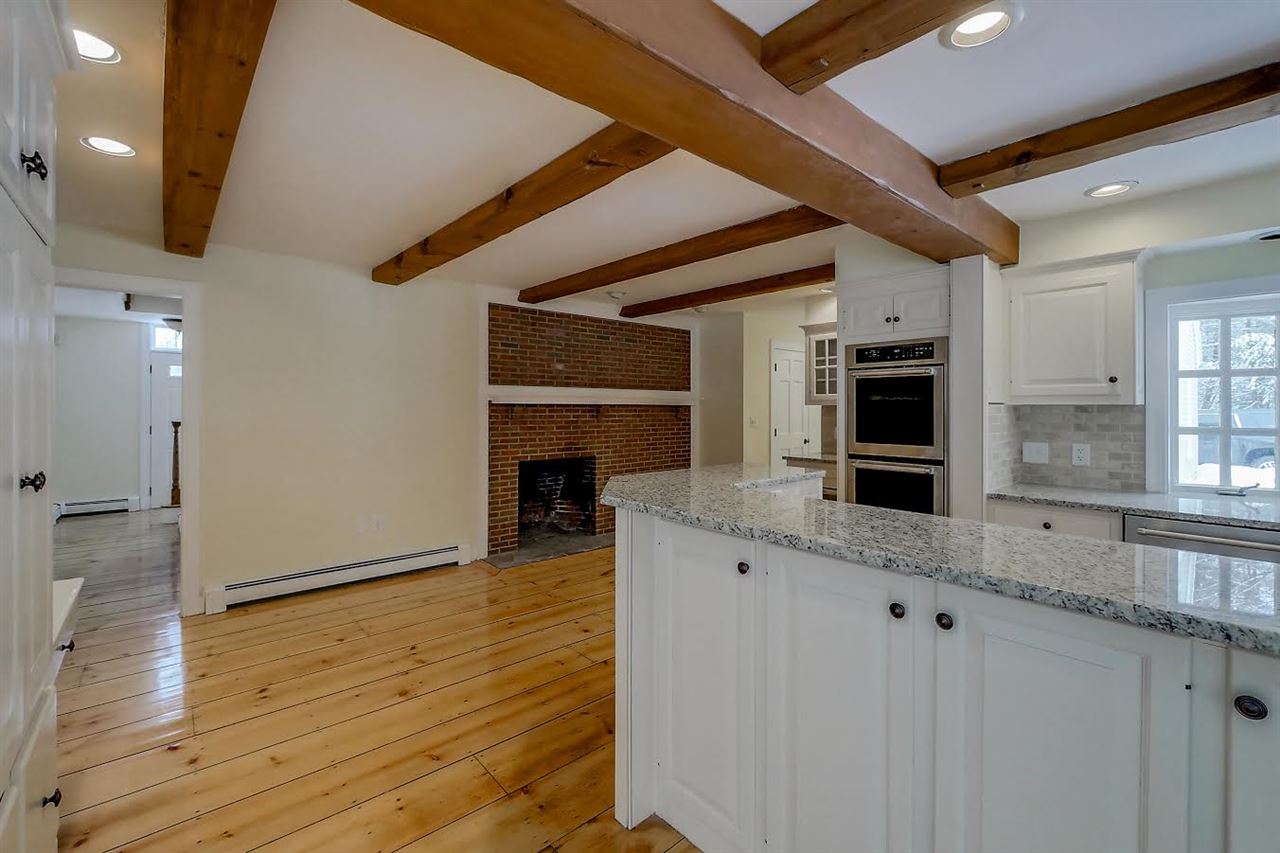 166 Hopkins Green Road Hopkinton, NH 03229 - Photo 8 of 36