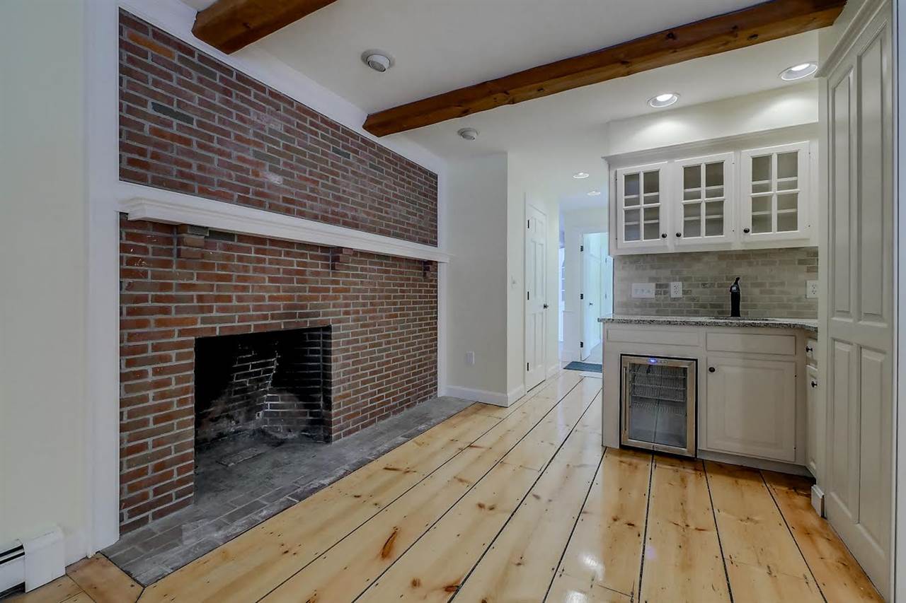 166 Hopkins Green Road Hopkinton, NH 03229 - Photo 10 of 36