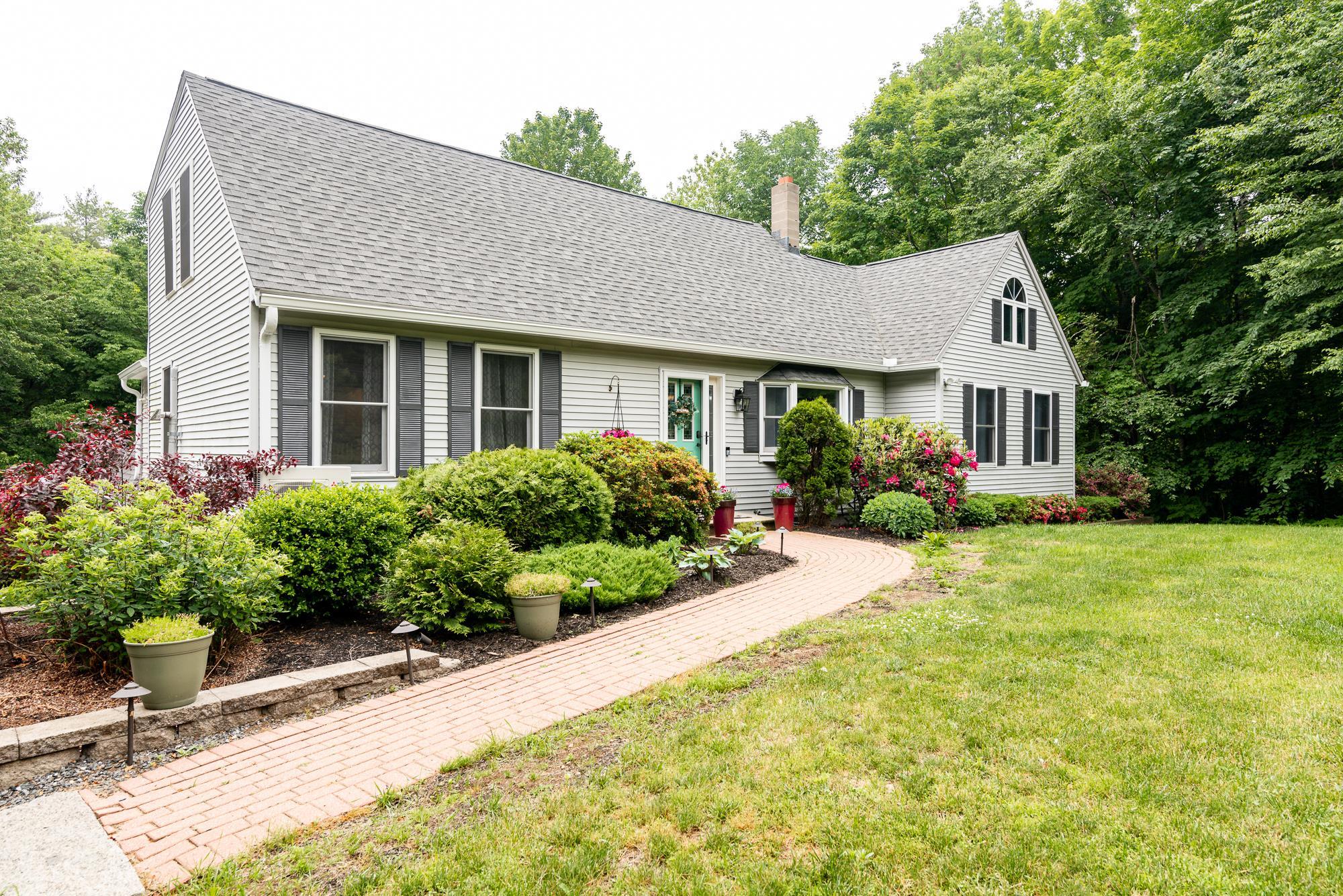 1 Genco Way Raymond, NH 03077 - Photo 1 of 38 Gallery Image 1