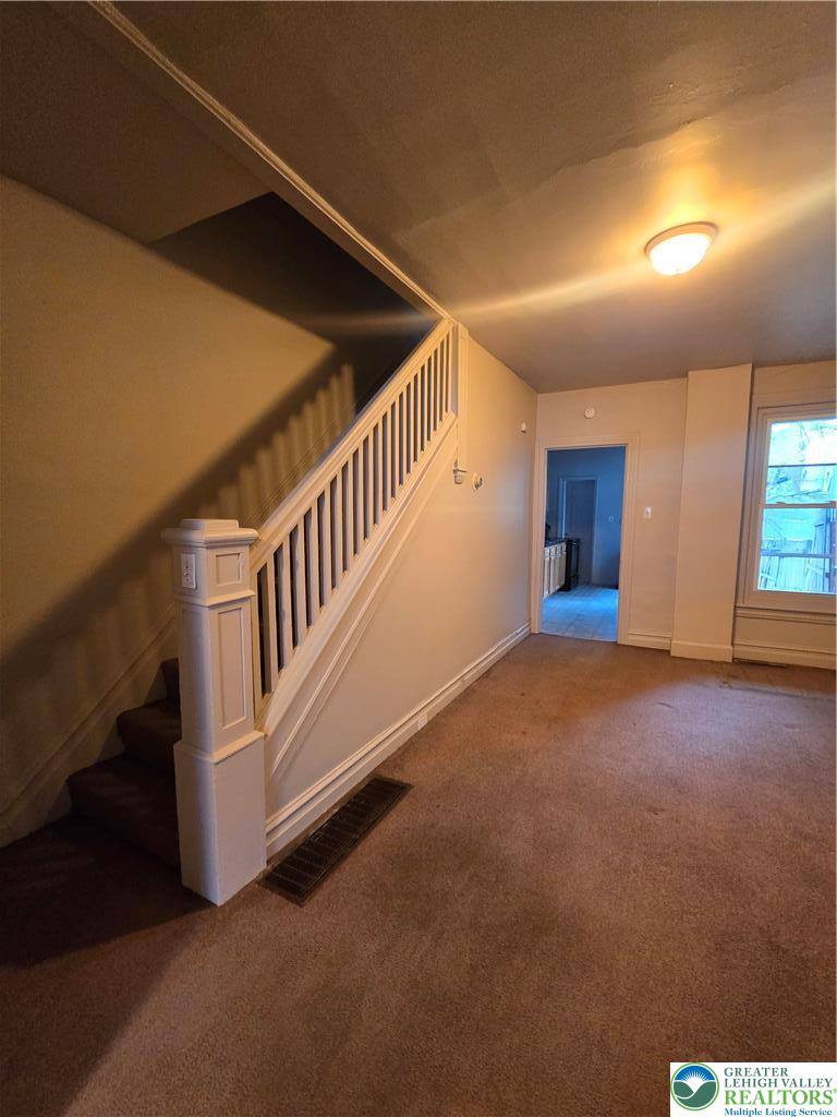 407 North 4th Street Allentown, PA 18102 - Photo 3 of 12