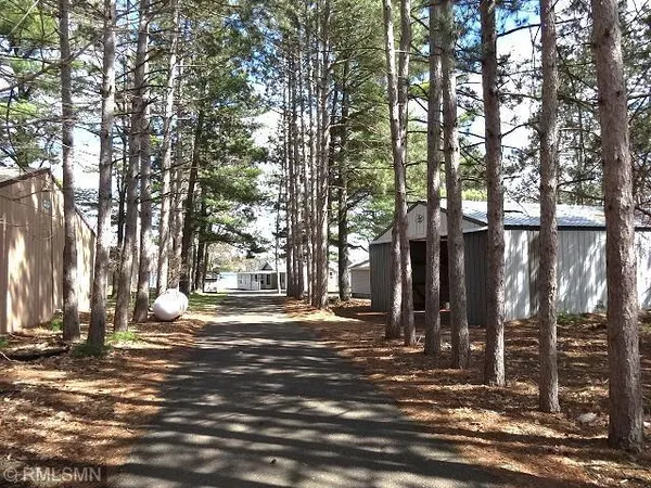 $750,000 | 2070 Dueholm Drive, Milltown, WI 54858