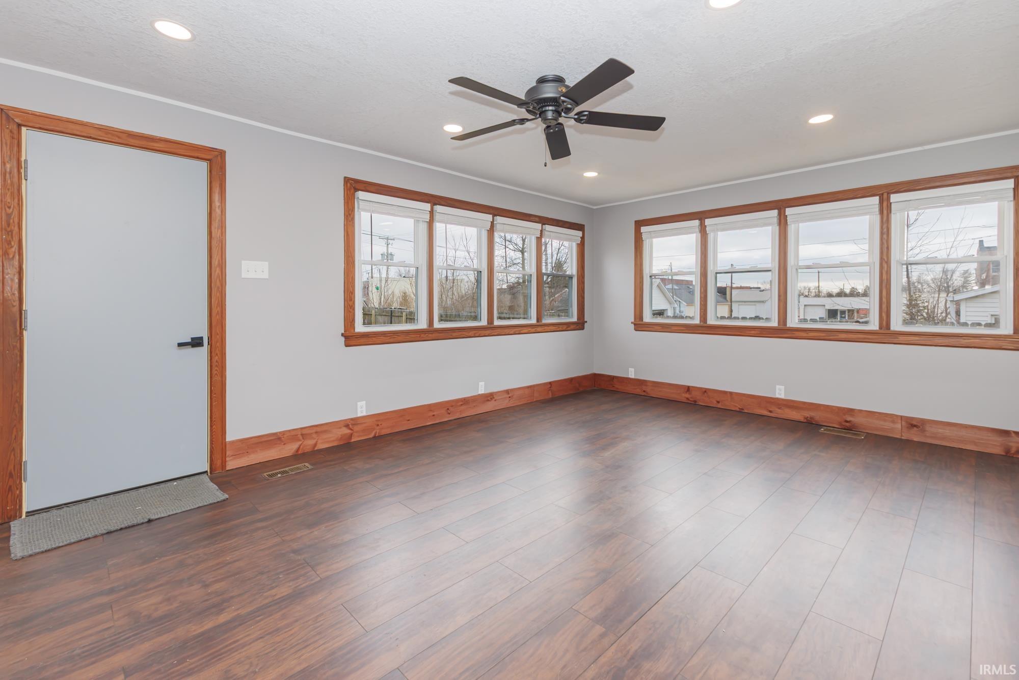 120 North Center Street Eaton, IN 47338 - Photo 11 of 26