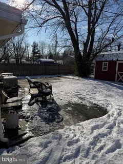 $185,000 | 466 Robinson Drive, Wilmington, DE 19801