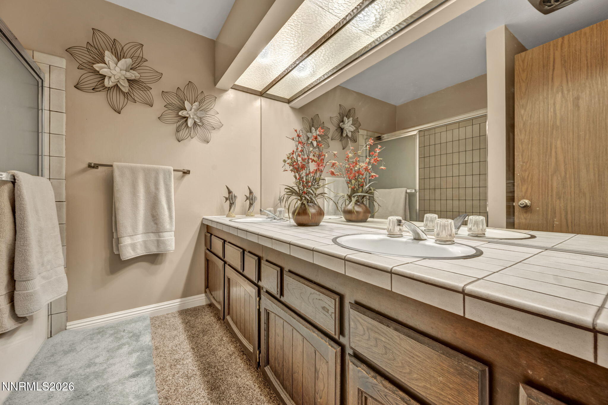 508 Island Avenue Reno, NV 89501 - Photo 19 of 30 Guest Bath