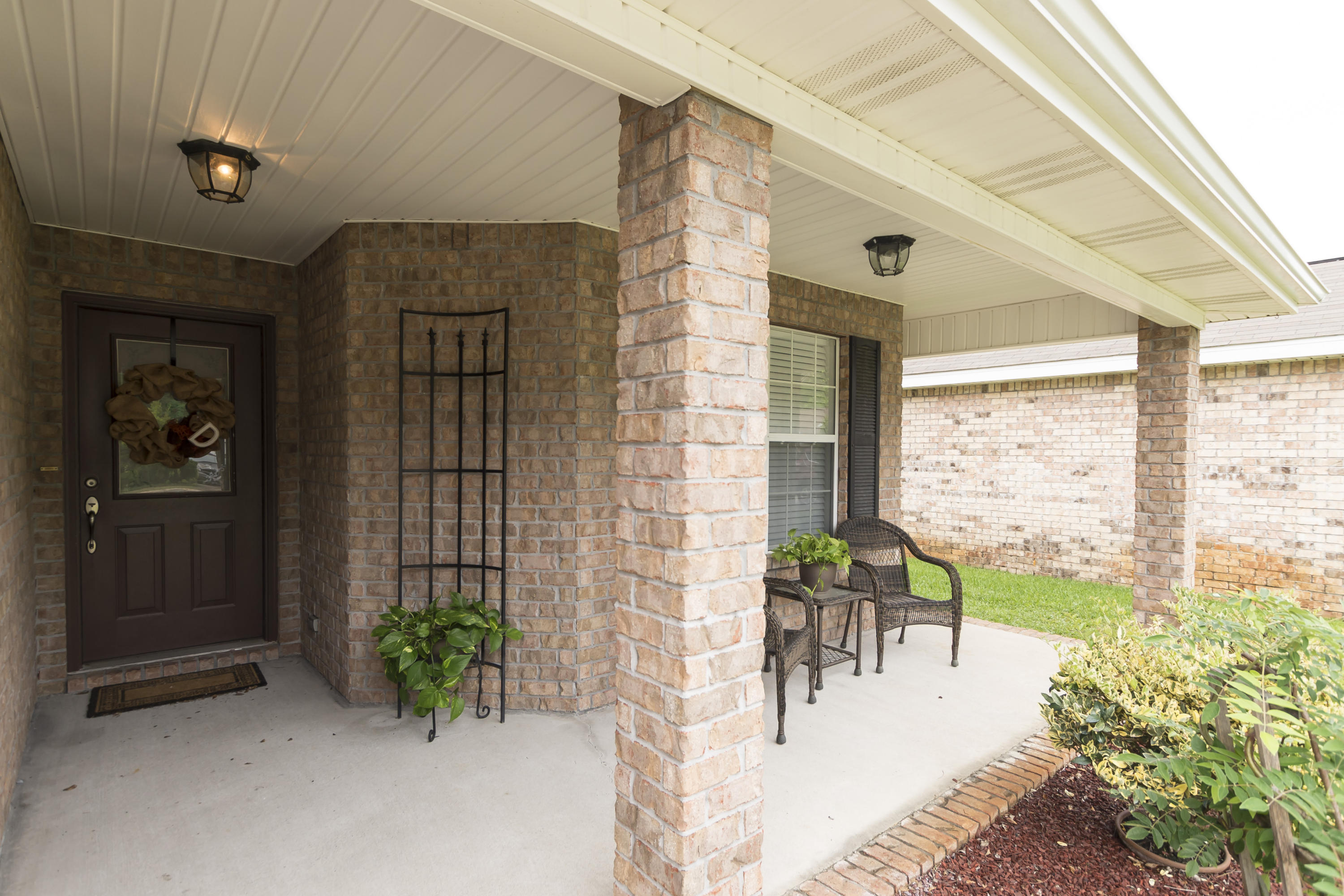689 Randall Roberts Road Fort Walton Beach, FL 32547 - Photo 3 of 38 Gallery Image 3