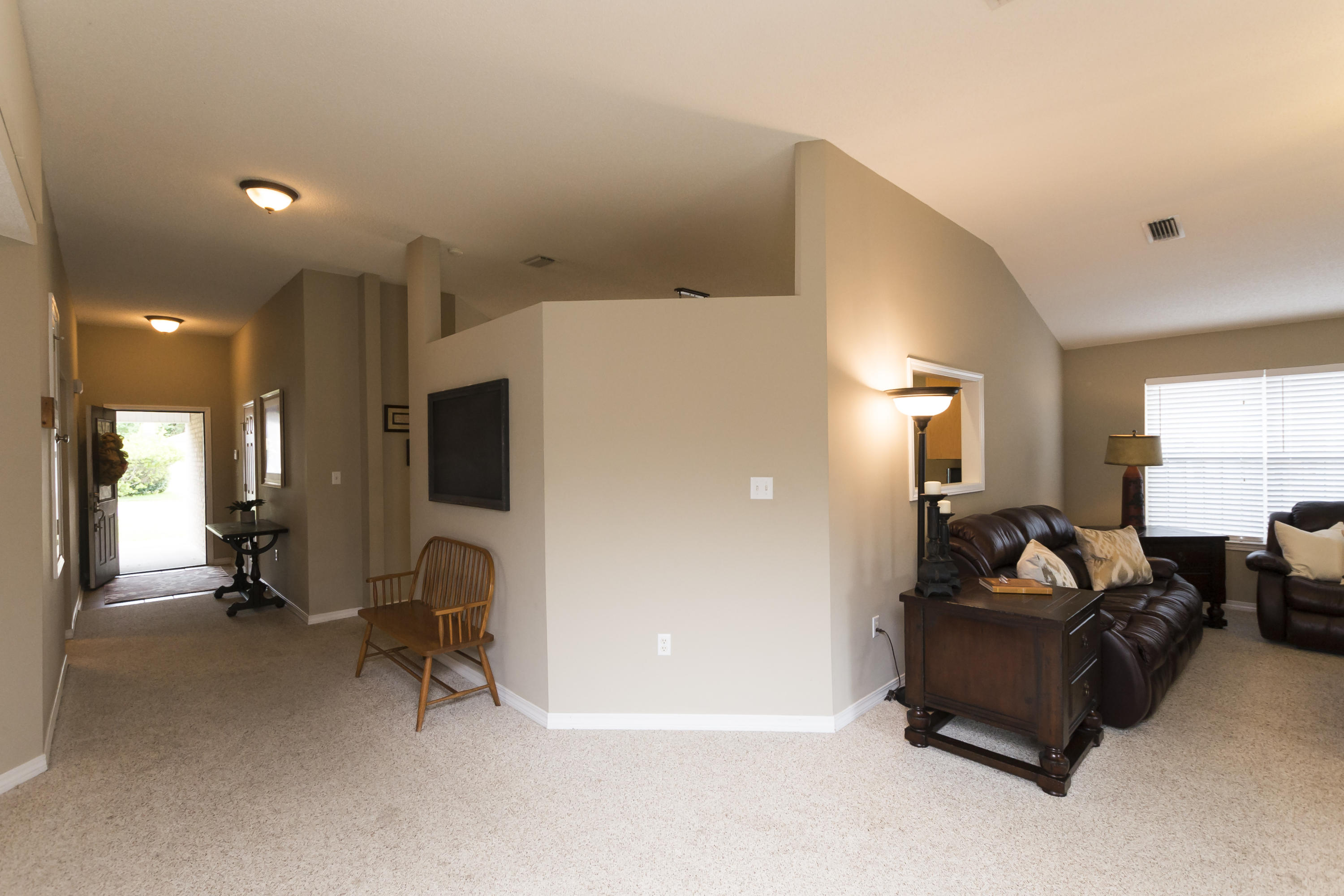 689 Randall Roberts Road Fort Walton Beach, FL 32547 - Photo 6 of 38 Gallery Image 6