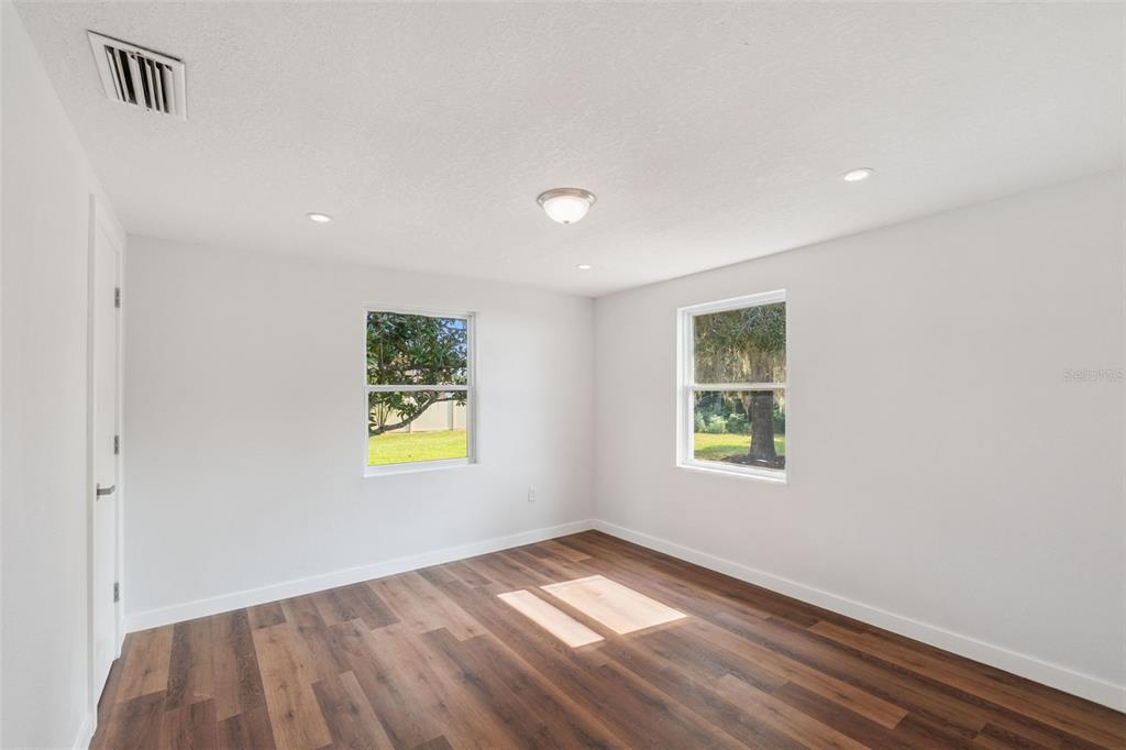126 Kensington Road DeLand, FL 32724 - Photo 12 of 32