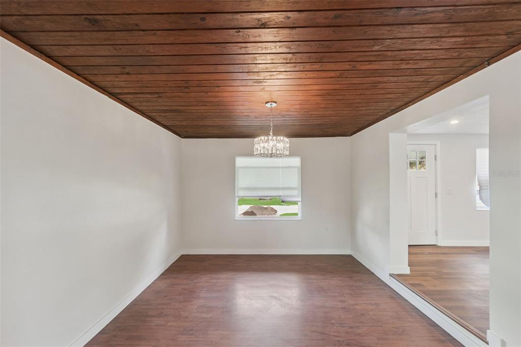 126 Kensington Road DeLand, FL 32724 - Photo 6 of 32