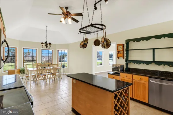 $800,000 | 39 Clearview Court, Elkton, MD 21921