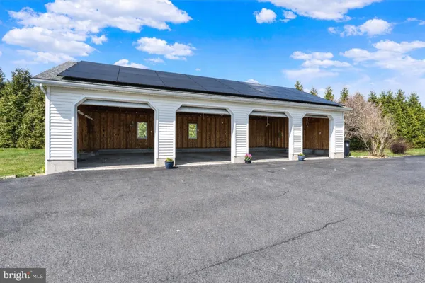 $800,000 | 39 Clearview Court, Elkton, MD 21921