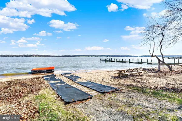 $800,000 | 39 Clearview Court, Elkton, MD 21921