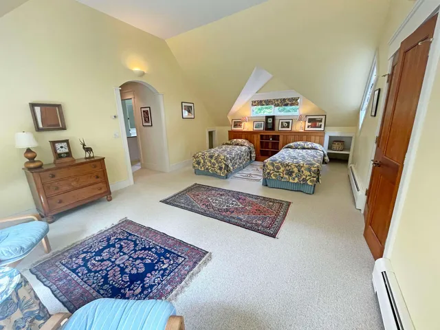 $1,595,000 | 19 Fuller Farm Road, Warren, VT 05674