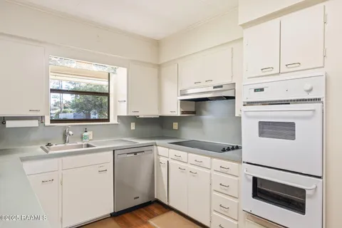 $270,000 | 300 Claymore Drive, Lafayette, LA 70503