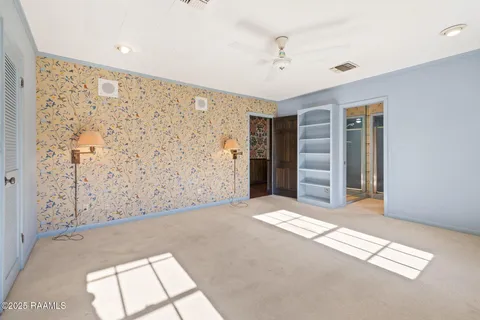 $270,000 | 300 Claymore Drive, Lafayette, LA 70503