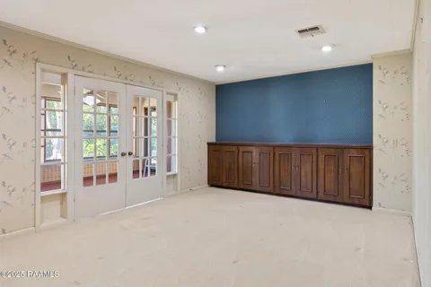 $270,000 | 300 Claymore Drive, Lafayette, LA 70503