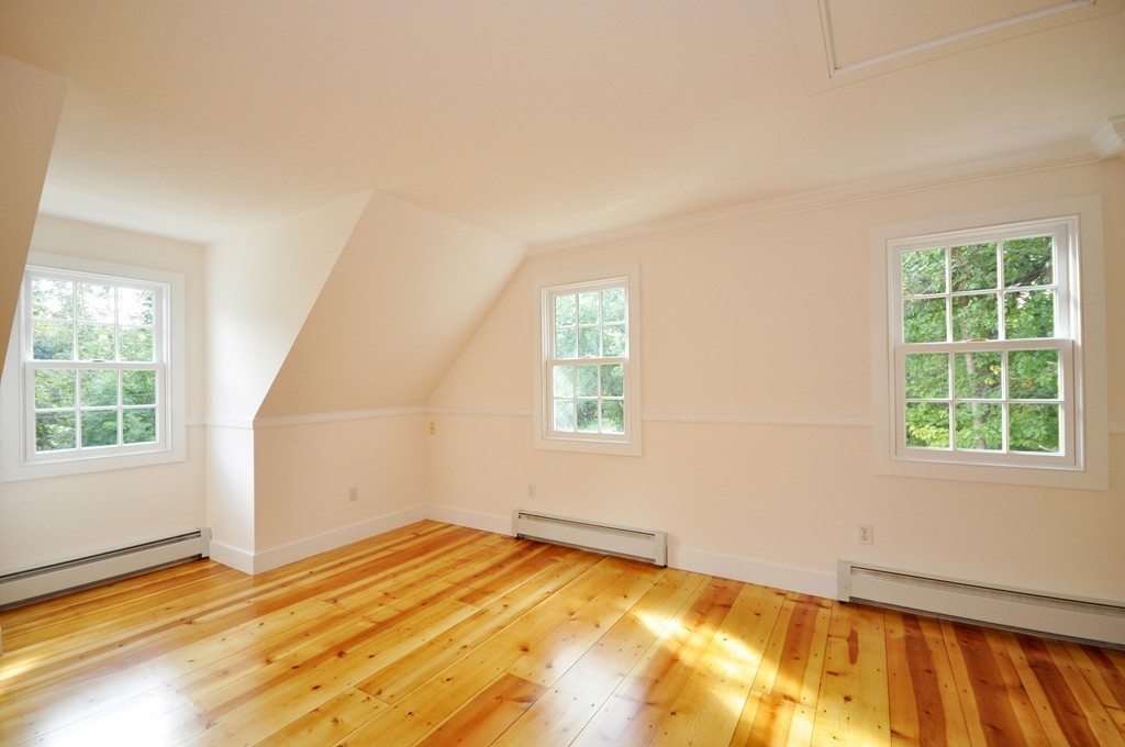 219 Randall Road Berlin, MA 01503 - Photo 20 of 30