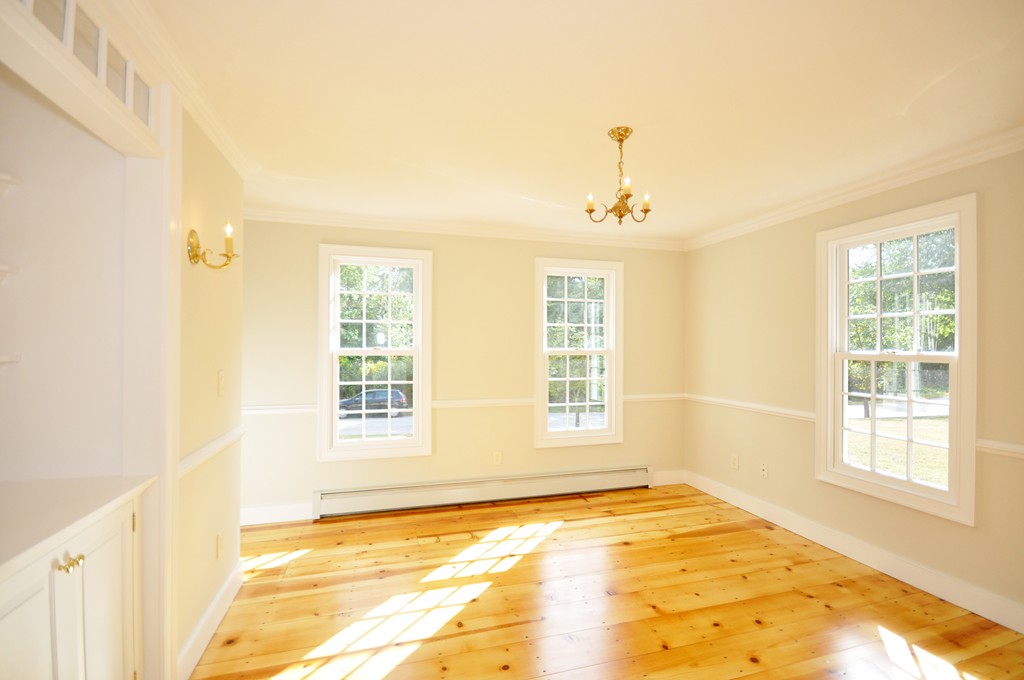 219 Randall Road Berlin, MA 01503 - Photo 8 of 30
