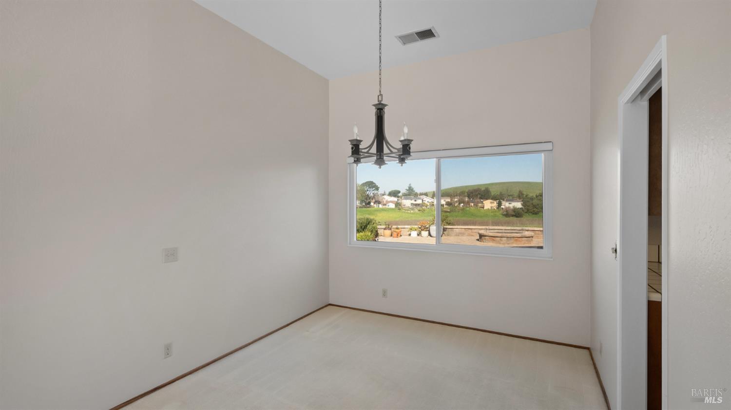 309 Drake Court Benicia, CA 94510 - Photo 14 of 56