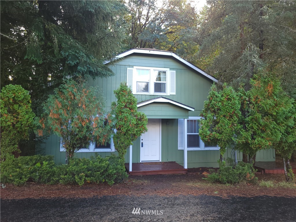 221 Cowlitz Road Winlock, WA 98596 - Photo 1 of 37 Gallery Image 1