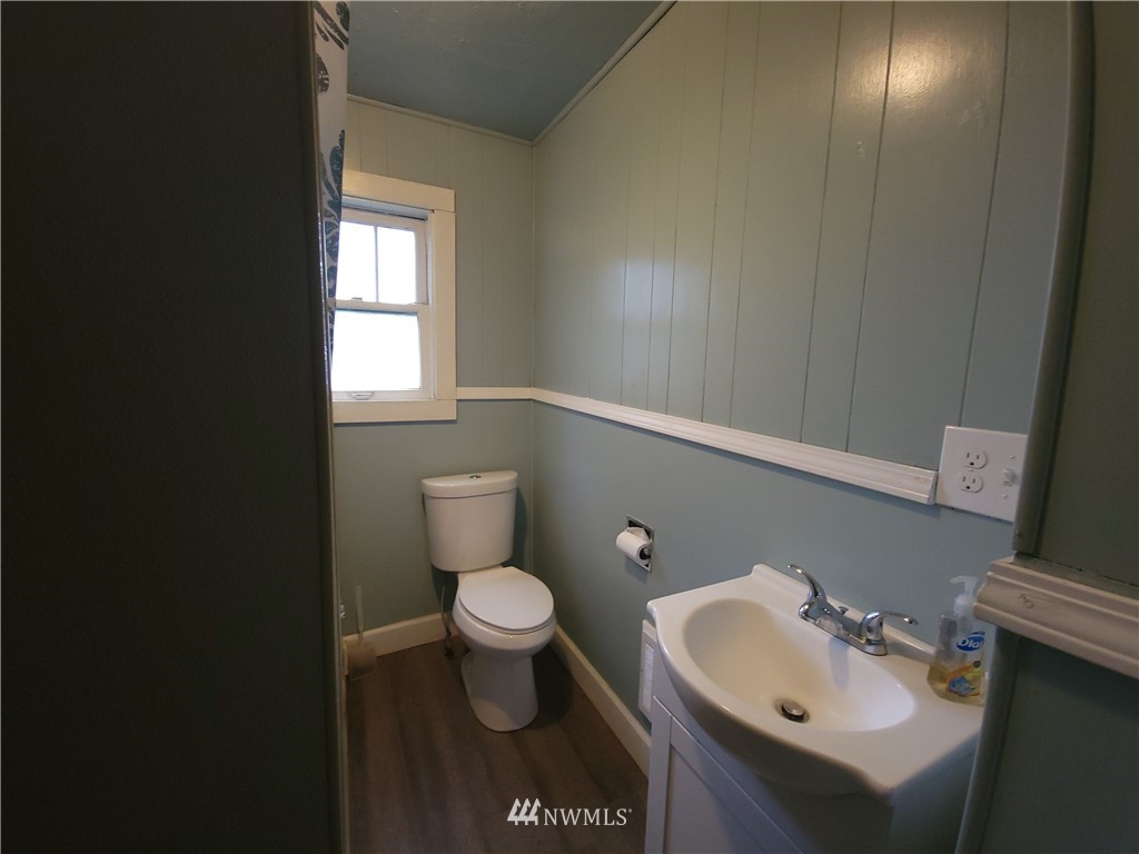 221 Cowlitz Road Winlock, WA 98596 - Photo 18 of 37 Gallery Image 18
