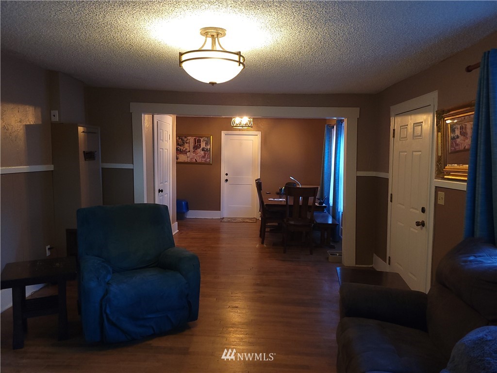 221 Cowlitz Road Winlock, WA 98596 - Photo 5 of 37 Gallery Image 5