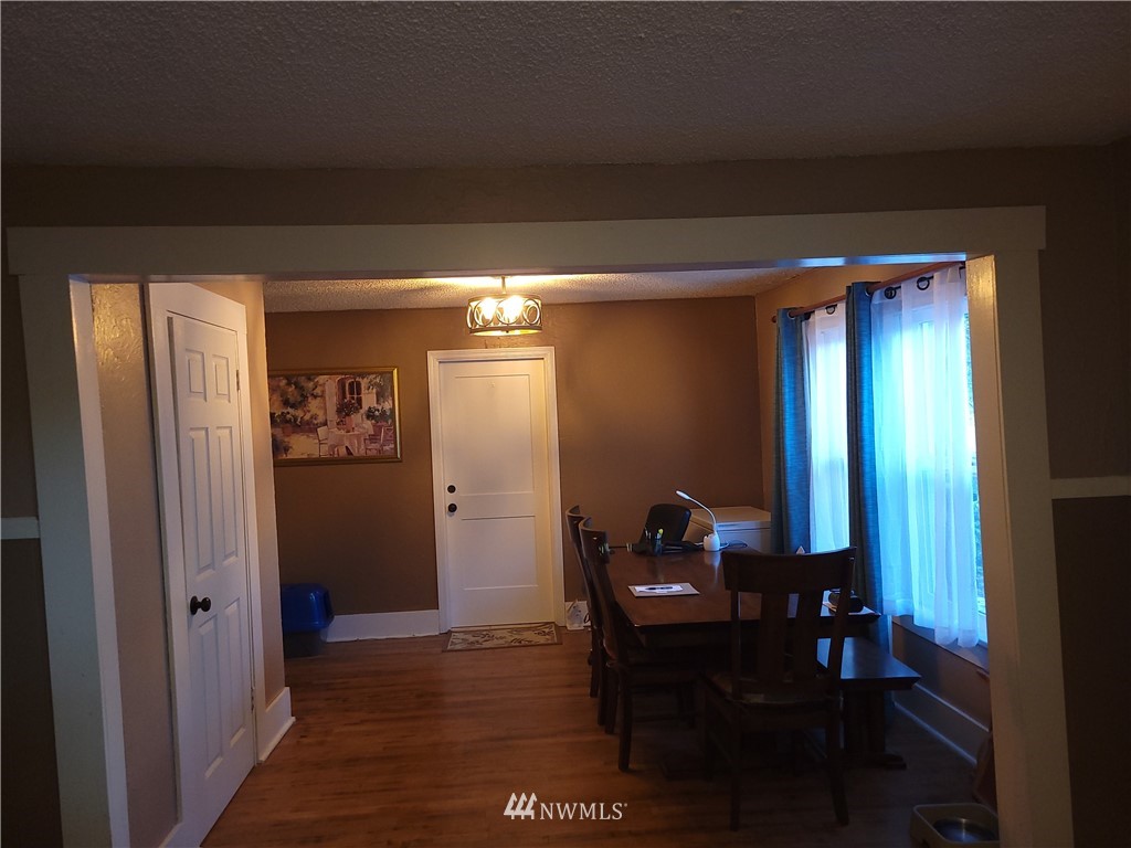 221 Cowlitz Road Winlock, WA 98596 - Photo 6 of 37 Gallery Image 6